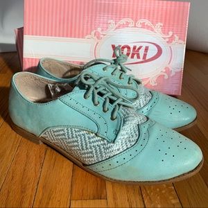 Yoki ModCloth teal lace-up Oxfords women’s size 9